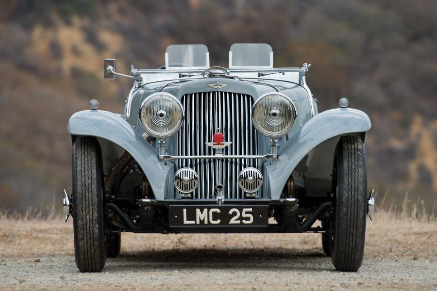  Aston Martin 15/98 2/4-Passenger 1938 года  (фото 8 из 14)